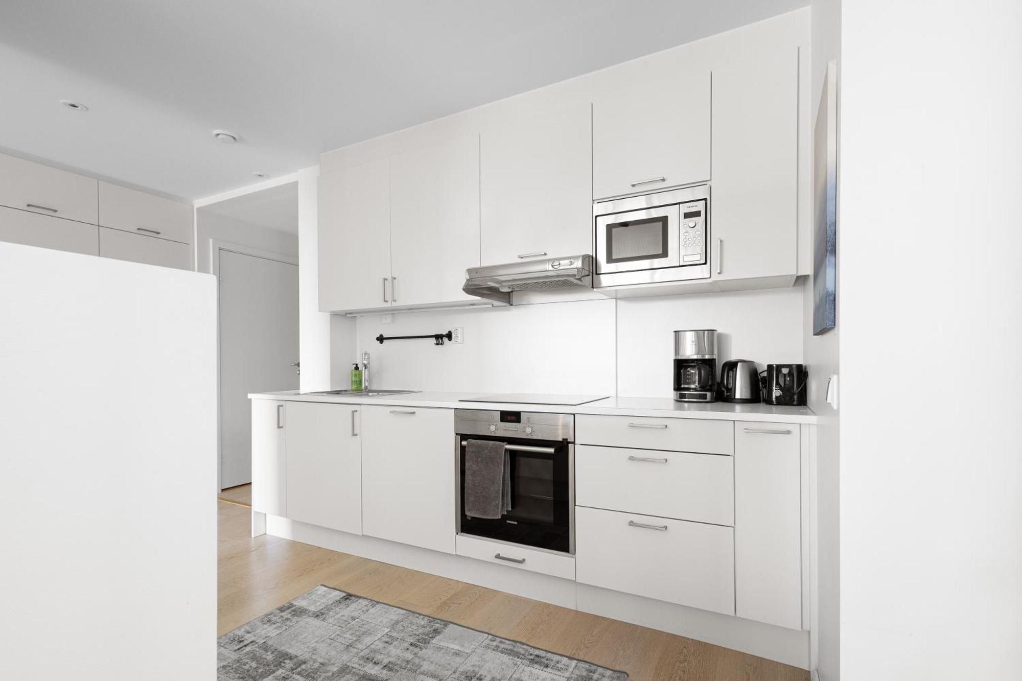 Spacious Modern 2br At Barcode Appartement